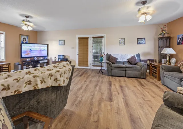 Photo 4 of Single family home for sale at 8988 Old Tullahoma Rd, Estill Springs, TN 37330 | MLS# 3229150 | Listing updated on 2026-08-26