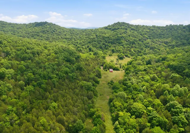 Photo 4 of House for sale at 1780 Chumley Holw Rd, Watertown, TN 37184 | MLS# 3229043 | Listing updated on 2026-10-08