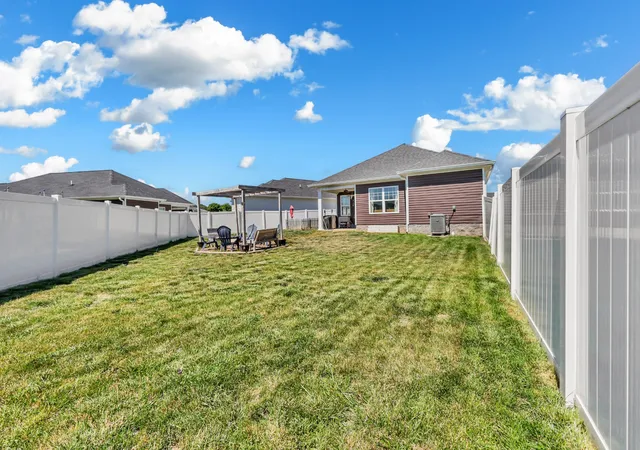 Homes for sale in Hopkinsville, KY | 115 War Admiral Ct, Hopkinsville, KY 42240 | MLS# 3216387