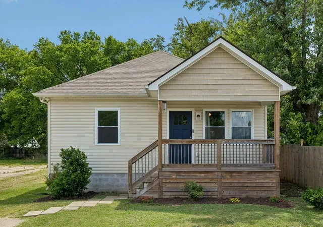 Homes for sale in Gallatin, TN | 317 N Ford St, Gallatin, TN 37066 | MLS# 3217120