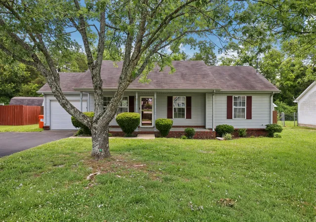 Homes for sale in Smyrna, TN | 712 Mason Tucker Dr, Smyrna, TN 37167 | MLS# 3242893
