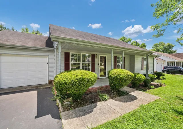 Homes for sale in Smyrna, TN | 712 Mason Tucker Dr, Smyrna, TN 37167 | MLS# 3242893