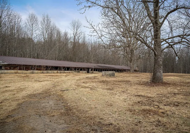 5th image of 214 Edmonds Rd, Spencer, TN 38585 | MLS# 3216455