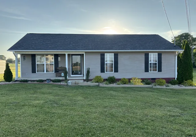 Homes for sale in Lawrenceburg, TN | 479 Wesley Chapel Rd, Lawrenceburg, TN 38464 | MLS# 3216467