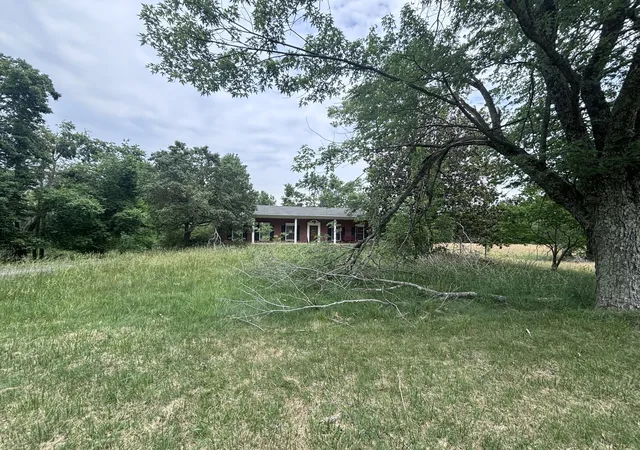 44th image of 1229 N 1st St, Westmoreland, TN 37186 | MLS# 3223562