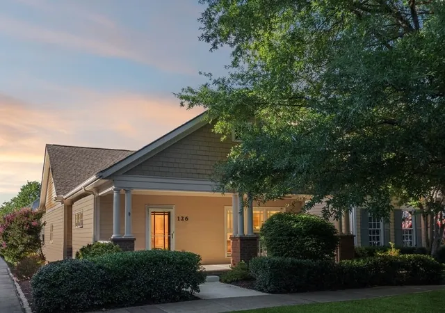 Photo 3 of Sale Pending at 126 Jasper Ave, Franklin, TN 37064 | MLS# 3251058 | Listing updated on 2026-09-25
