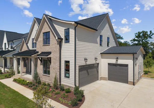 Photo 1 of Single family home for sale at 2908 Chaudoin Ct, Murfreesboro, TN 37129 | MLS# 3217299 | Listing updated on 2026-10-26