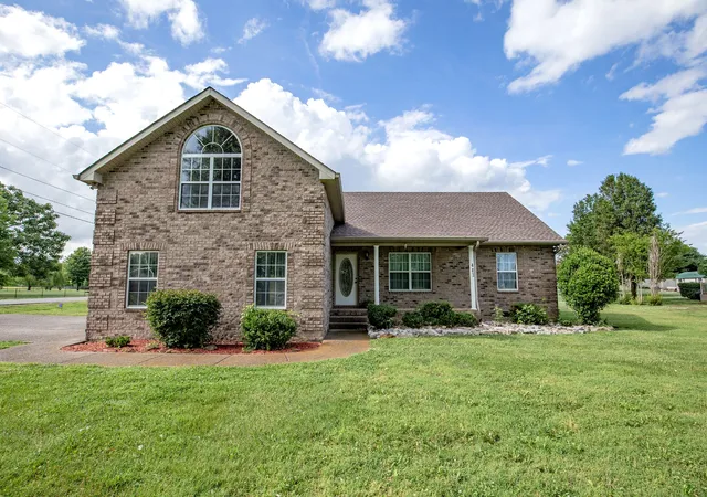 1st image of 443 Clearview Rd, Cottontown, TN 37048 | MLS# 3216860