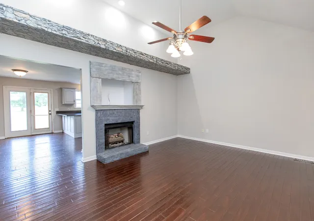3rd image of 443 Clearview Rd, Cottontown, TN 37048 | MLS# 3216860