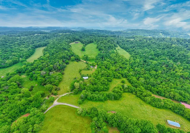 Photo 4 of Single family home for sale at 1271 Bivins Rd, Lewisburg, TN 37091 | MLS# 3221334 | Listing updated on 2026-08-18