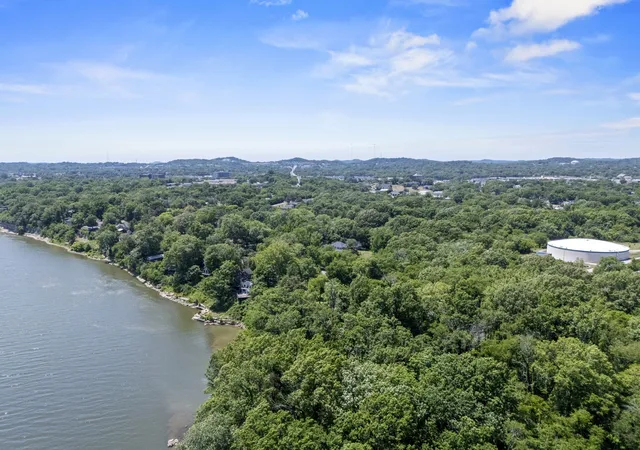 Photo 24 of Single family home for sale at 1102 Fernbank Dr, Madison, TN 37115 | MLS# 3216742 | Listing updated on 2026-10-04