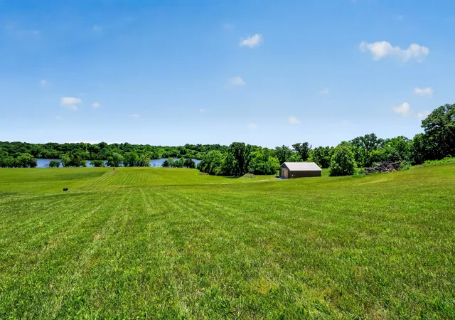 1st image of 404 Lakeview Rd, Gallatin, TN 37066 | MLS# 3216710