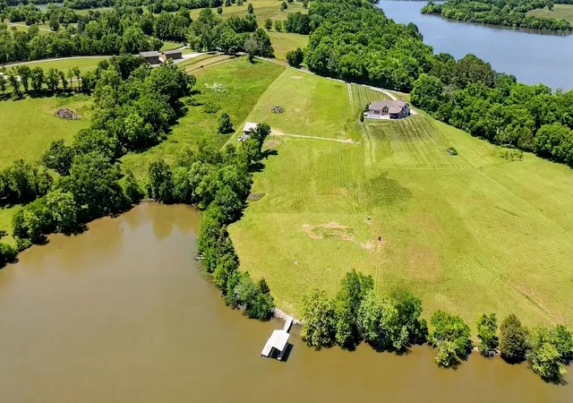 2nd image of 404 Lakeview Rd, Gallatin, TN 37066 | MLS# 3216710