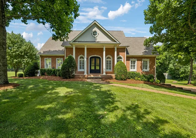 Photo 1 of Single family home for sale at 1521 Puryear Pl, Brentwood, TN 37027 | MLS# 3246187 | Listing updated on 2026-10-03