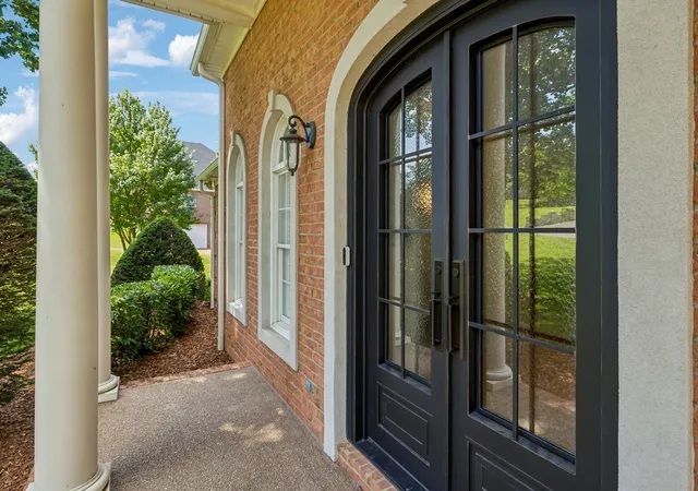 Photo 2 of Single family home for sale at 1521 Puryear Pl, Brentwood, TN 37027 | MLS# 3246187 | Listing updated on 2026-10-03