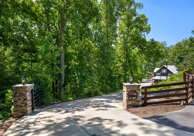2nd image of 7646 Hwy 100, Bon Aqua, TN 37025 | MLS# 3223902