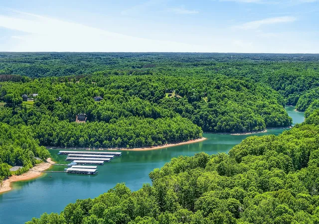 9th image of 10 Mountain Harbor Trce, Sparta, TN 38583 | MLS# 3217122