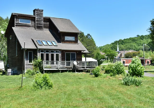 Homes for sale in Ten Mile, TN | 3442 River Road, Ten Mile, TN 37880 | MLS# 3229686