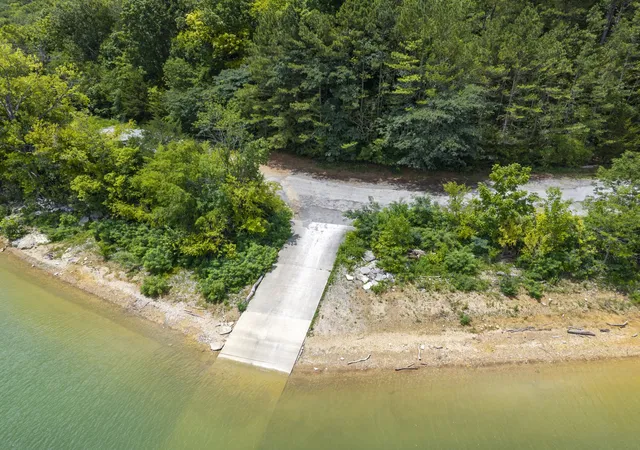 Photo 39 of Single family home for sale at 250 Owl Trce, Smithville, TN 37166 | MLS# 3309368 | Listing updated on 2026-08-29