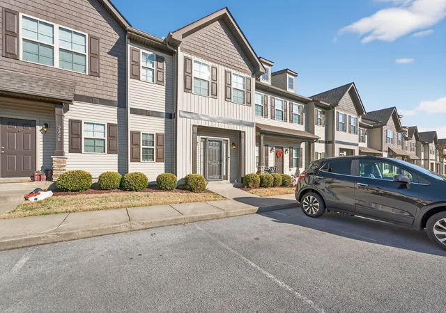 Photo 2 of Townhouse for sale at 5326 Dan Post Way, Murfreesboro, TN 37128 | MLS# 3217825 | Listing updated on 2026-08-20
