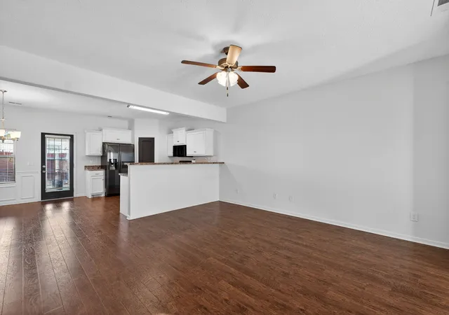 Photo 3 of Townhouse for sale at 5326 Dan Post Way, Murfreesboro, TN 37128 | MLS# 3217825 | Listing updated on 2026-08-20