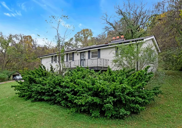 Photo 3 of Single family home for sale at 4081 Fairmeade Dr, Nashville, TN 37218 | MLS# 3244842 | Listing updated on 2026-06-18