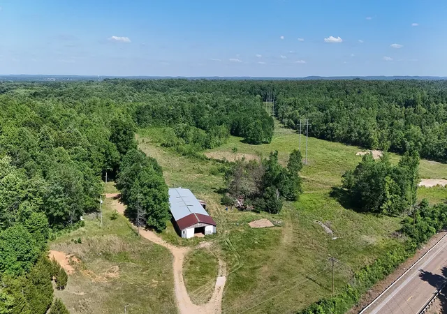 2nd image of 23620 Hwy 69, Adamsville, TN 38310 | MLS# 3216964