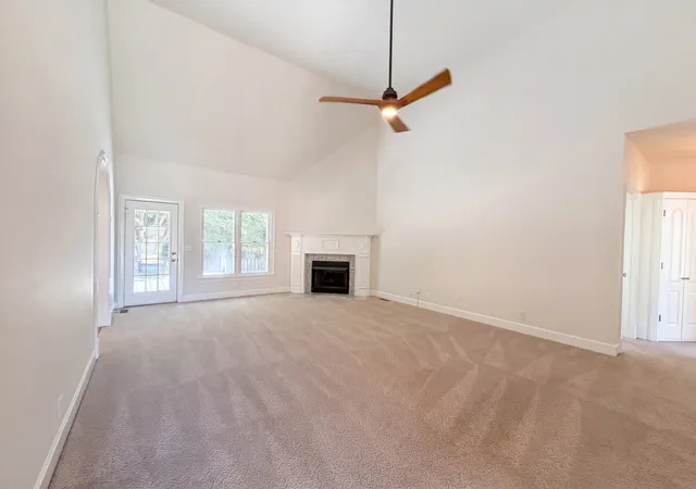 Photo 3 of Sale Pending at 235 White Cloud Trl, Murfreesboro, TN 37127 | MLS# 3216991 | Listing updated on 2026-08-20