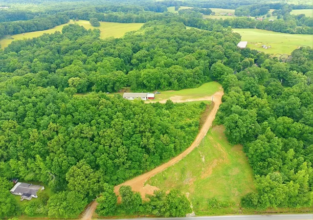 Homes for sale in Lynnville, TN | 17627 Campbellsville Rd, Lynnville, TN 38472 | MLS# 3242851