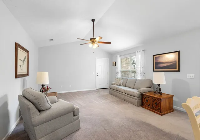 3rd image of 816 Lock 4 Rd #301, Gallatin, TN 37066 | MLS# 3217100
