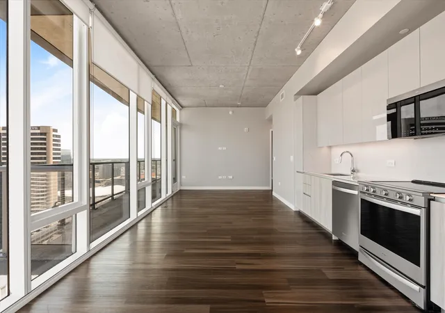 3rd image of 805 Church St NE, Nashville, TN 37203