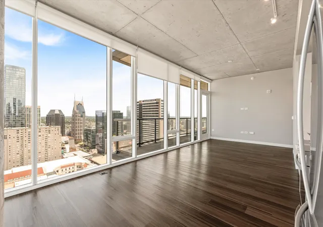 4th image of 805 Church St NE, Nashville, TN 37203
