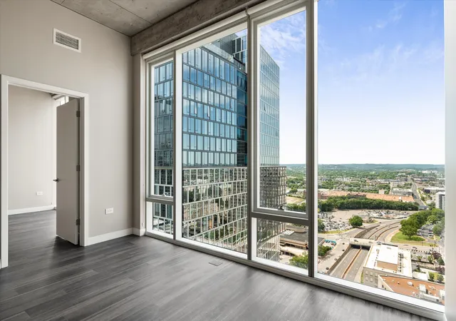 2nd image of 805 Church St N #2613, Nashville, TN 37203 | MLS# 3217106