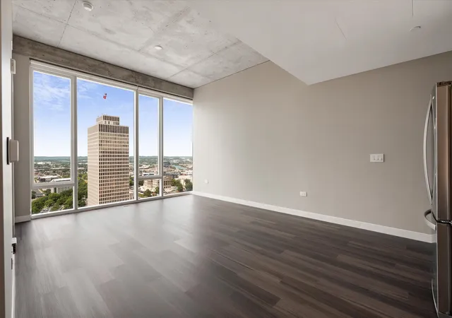 3rd image of 805 Church St N, Nashville, TN 37203