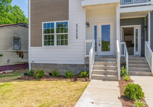 3rd image of 6204 Morrow Rd #B, Nashville, TN 37209 | MLS# 3217135