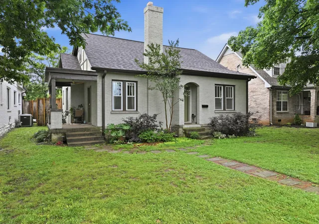 Photo 1 of Single family home for sale at 1010 Maxwell Ave, Nashville, TN 37206 | MLS# 3230183 | Listing updated on 2026-08-19
