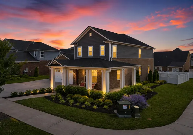 3rd image of 804 Rockwell Dr, Hendersonville, TN 37075 | MLS# 3218184