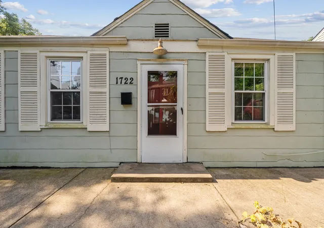 Photo 3 of Single family home for sale at 1722 Ordway Pl, Nashville, TN 37206 | MLS# 3217231 | Listing updated on 2026-08-19