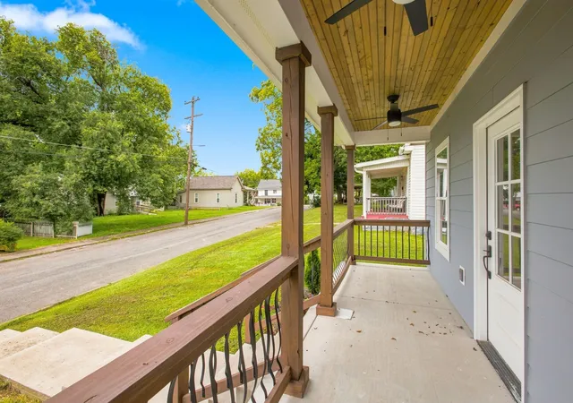 4th image of 207 Scott St, Dickson, TN 37055 | MLS# 3217245