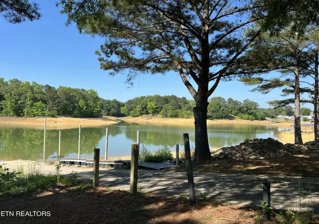 60th image of 140 Big Oak Dr, Dandridge, TN 37725 | MLS# 3270215