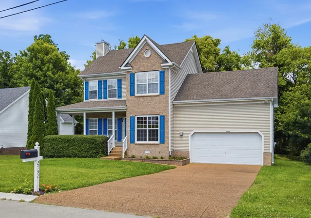 Homes for sale in Thompsons Station, TN | 2752 Aston Woods Ln, Thompsons Station, TN 37179 | MLS# 3245708