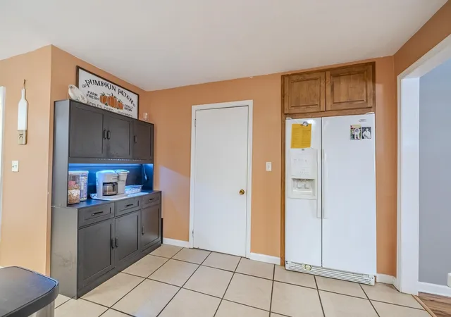 Photo 4 of Single family home for sale at 8809 Highway 22, Michie, TN 38357 | MLS# 3217373 | Listing updated on 2026-10-01