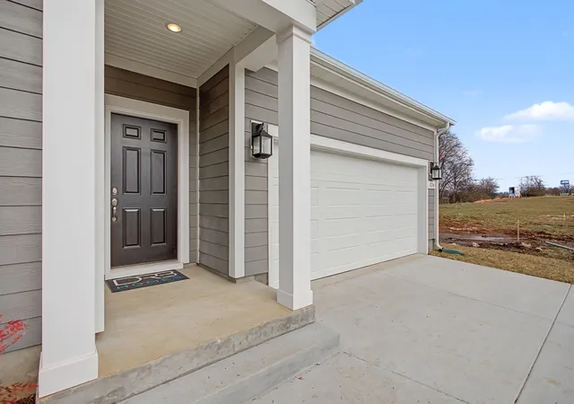 Homes for sale in Mount Pleasant, TN | 324 Black Bear Dr, Mount Pleasant, TN 38474 | MLS# 3225561