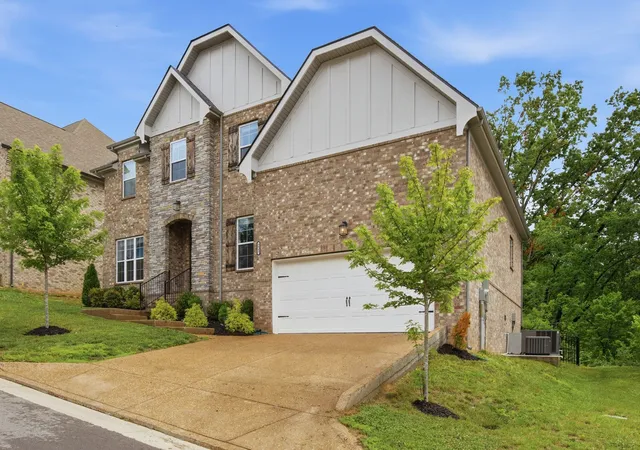 2nd image of 8045 Still Spring Ridge Dr, Nashville, TN 37221 | MLS# 3224776