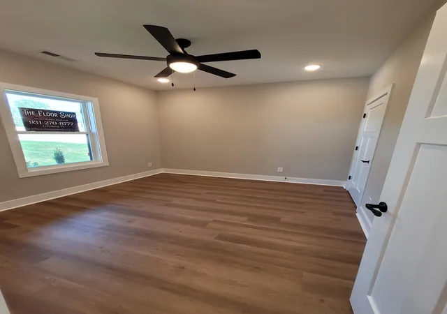 Photo 4 of Single family home for sale at 200 Sandalwood Way, Dickson, TN 37055 | MLS# 3217529 | Listing updated on 2026-08-17
