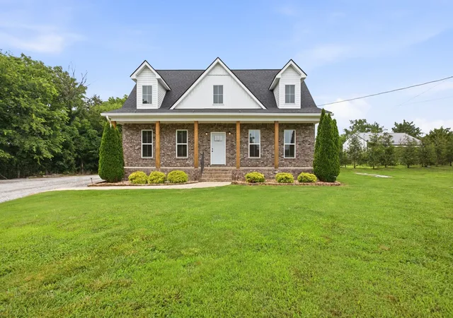 1st image of 3760 Mealer Rd, Chapel Hill, TN 37034 | MLS# 3220374