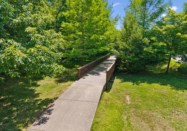2nd image of 3000 Vintage Grn Ln, Franklin, TN 37064