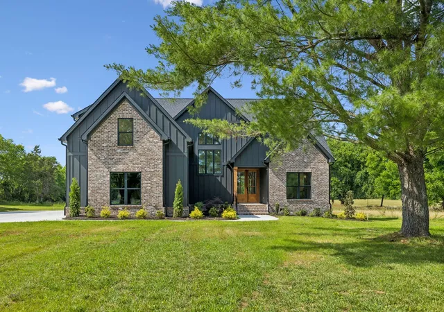 1st image of 2418 River Rd, Murfreesboro, TN 37129 | MLS# 3225031