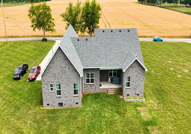 Homes for sale in Unionville, TN | 124 Barber Rd, Unionville, TN 37180 | MLS# 3221226