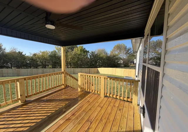Photo 2 of Single family home for sale at 40 Echo Ridge, Oak Grove, KY 42262 | MLS# 3218070 | Listing updated on 2026-10-23